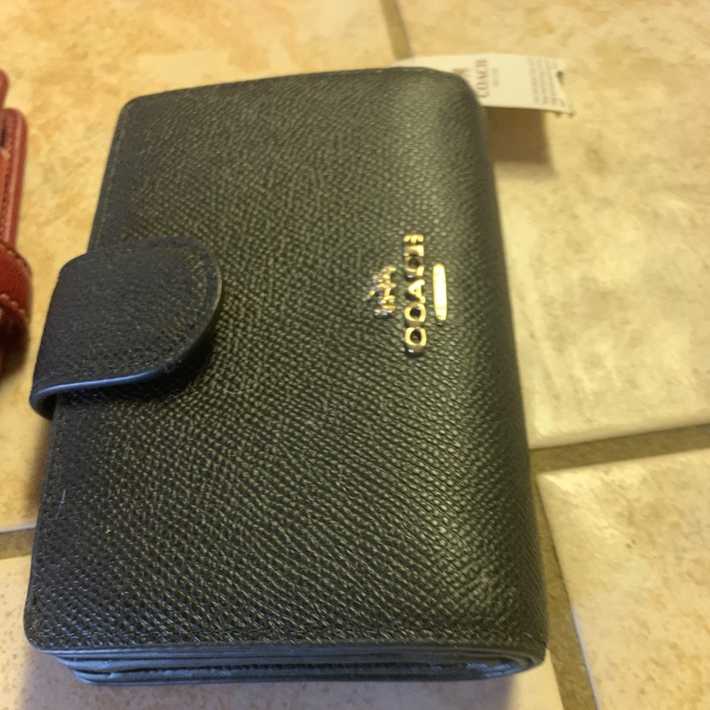 Wallet by coauch
